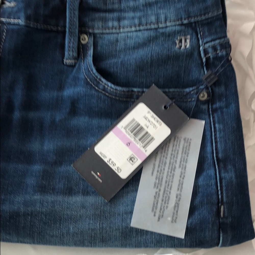 NWT Tommy Hilfiger denim shorts 🌟 - Picture 2 of 5